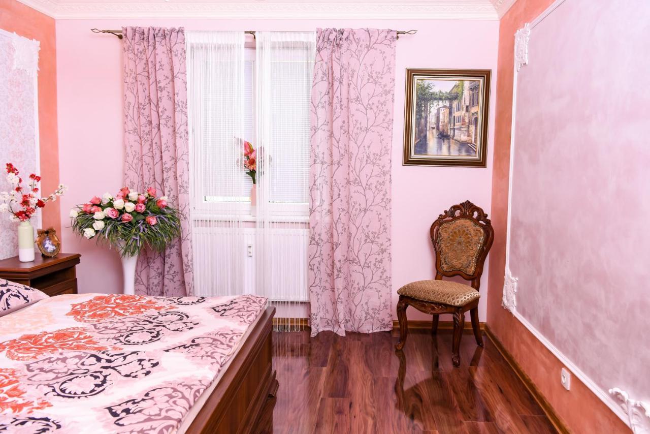 Апартаменти Rose Маріанські Лазні Екстер'єр фото